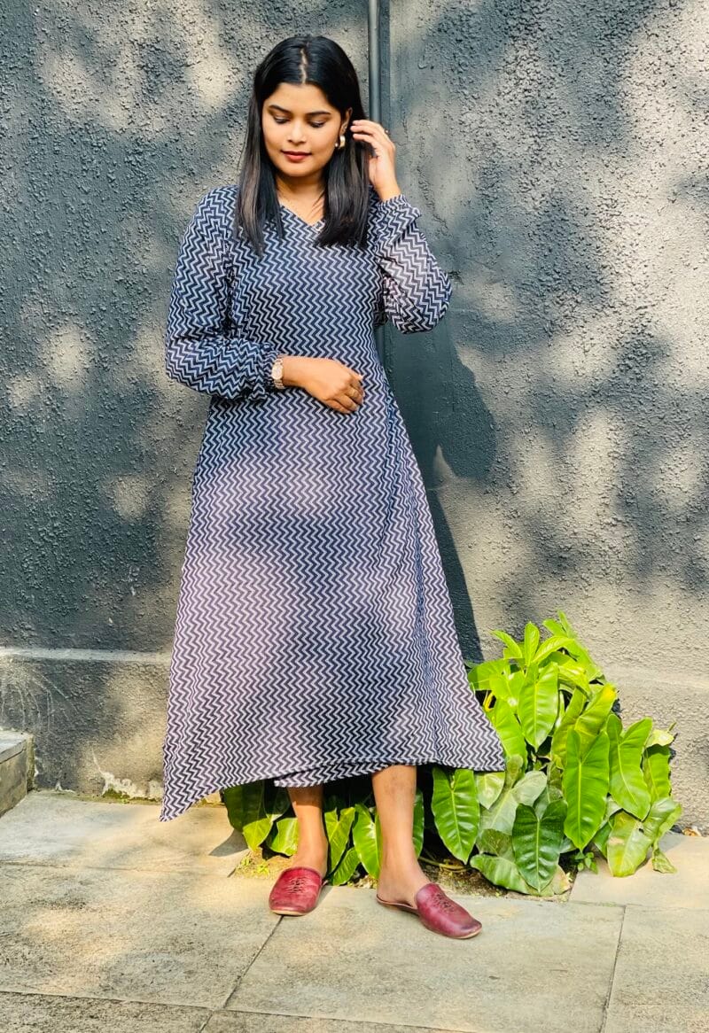 Easy wear attire 0035 - Image 2
